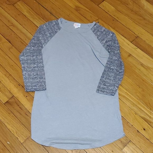 LuLaRoe Tops - LuLaRoe randy baseball shirt gray XS Women's